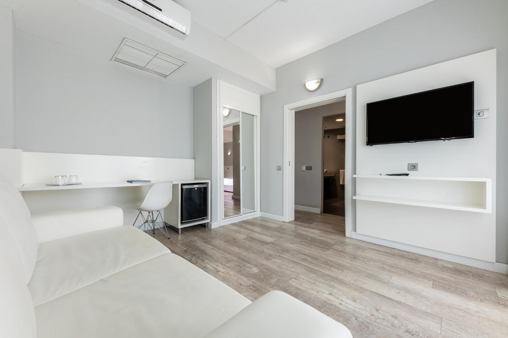 Caserio Hotel